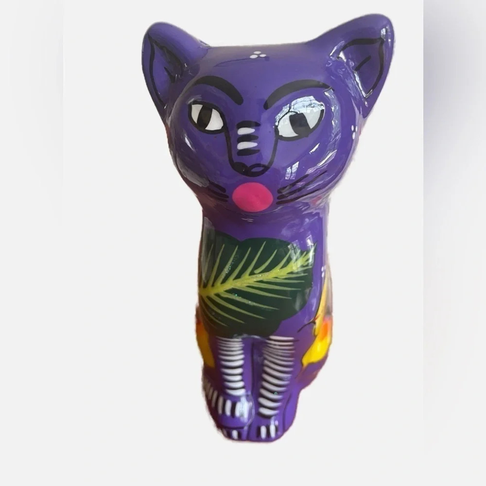 Vintage Talavera Terra Cotta Cat Figurine Hand-painted Bank Mexico Folk Art